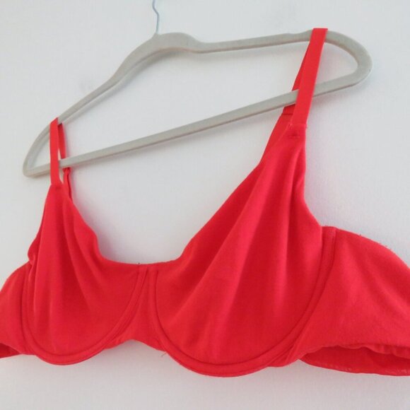 SKIMS Cotton Jersey T Shirt Bra in Ruby Red Underwired - Size 44B - Picture 6 of 14